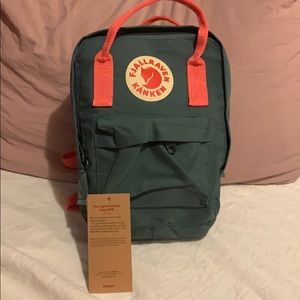 I’m selling a mini Kanken from fjallraven.com